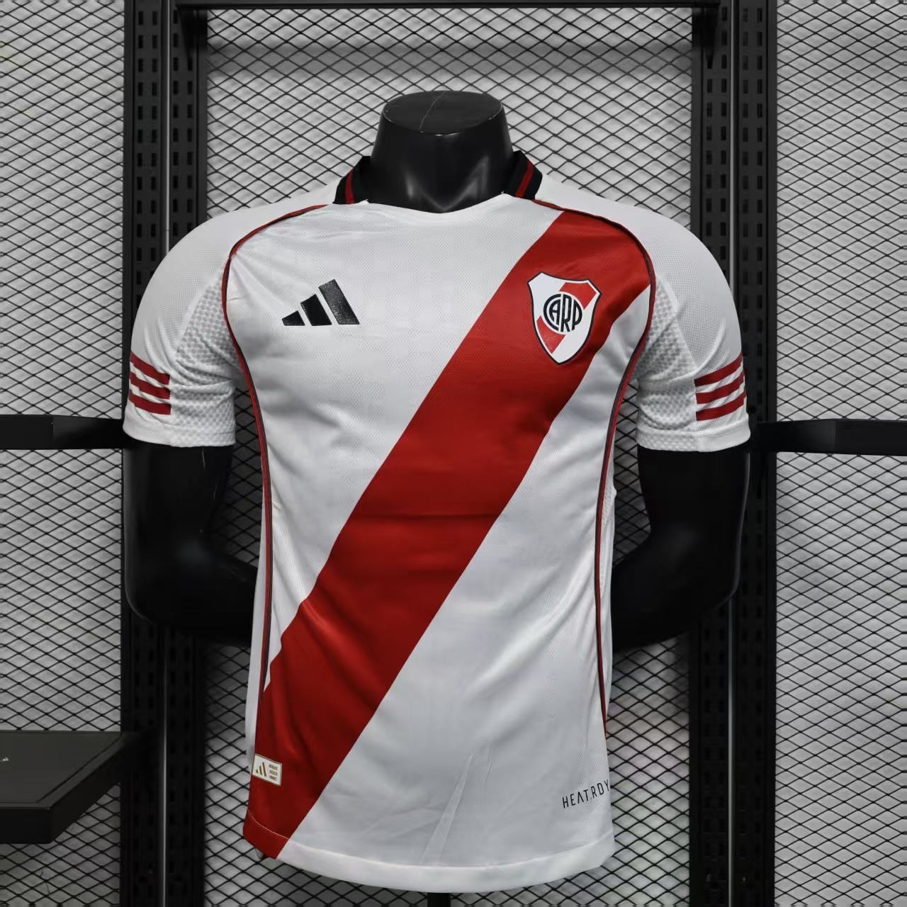 River Plate 1ª equipación 25/26