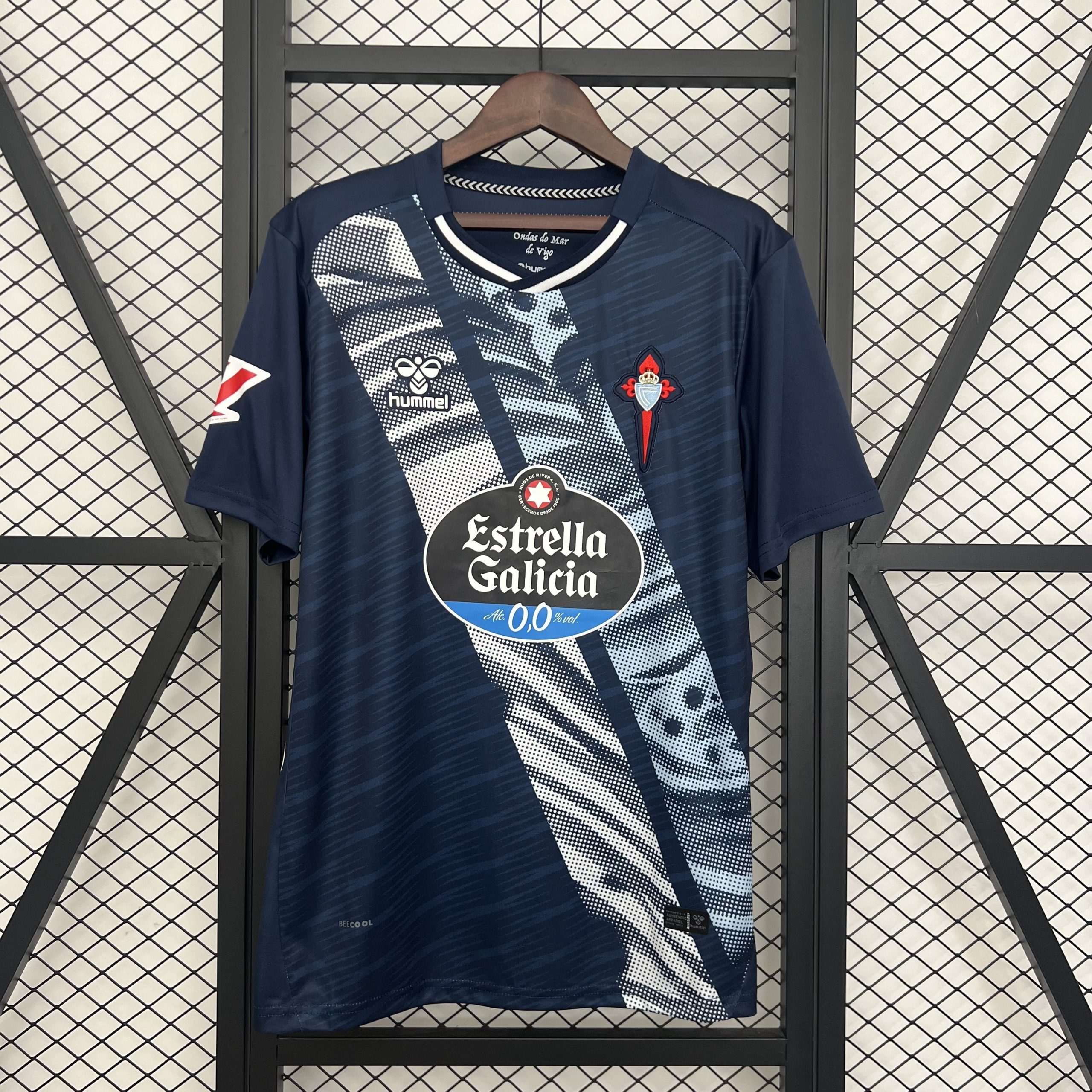 Celta de Vigo 2ª equipación 25/26