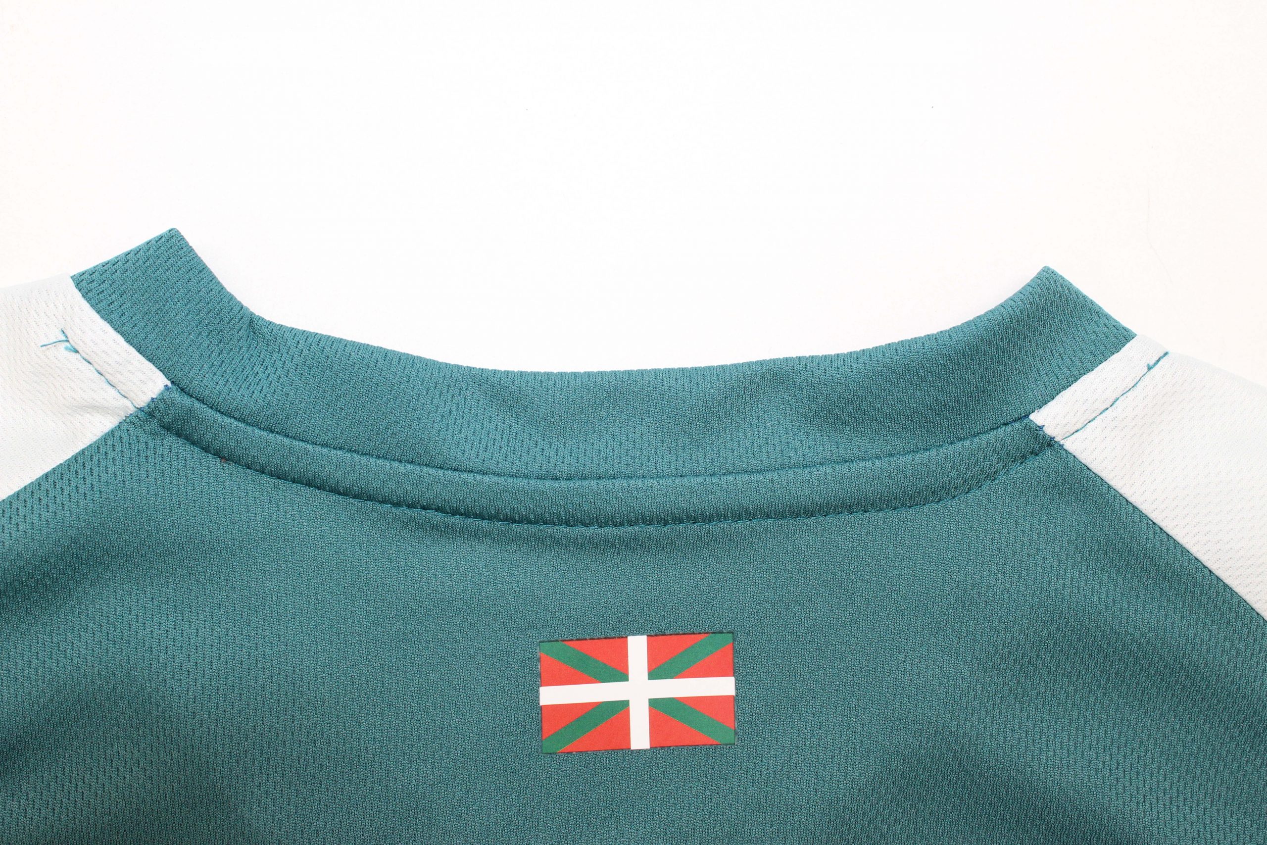 Alavés 3ª equipación 25/26 - Imagen 14