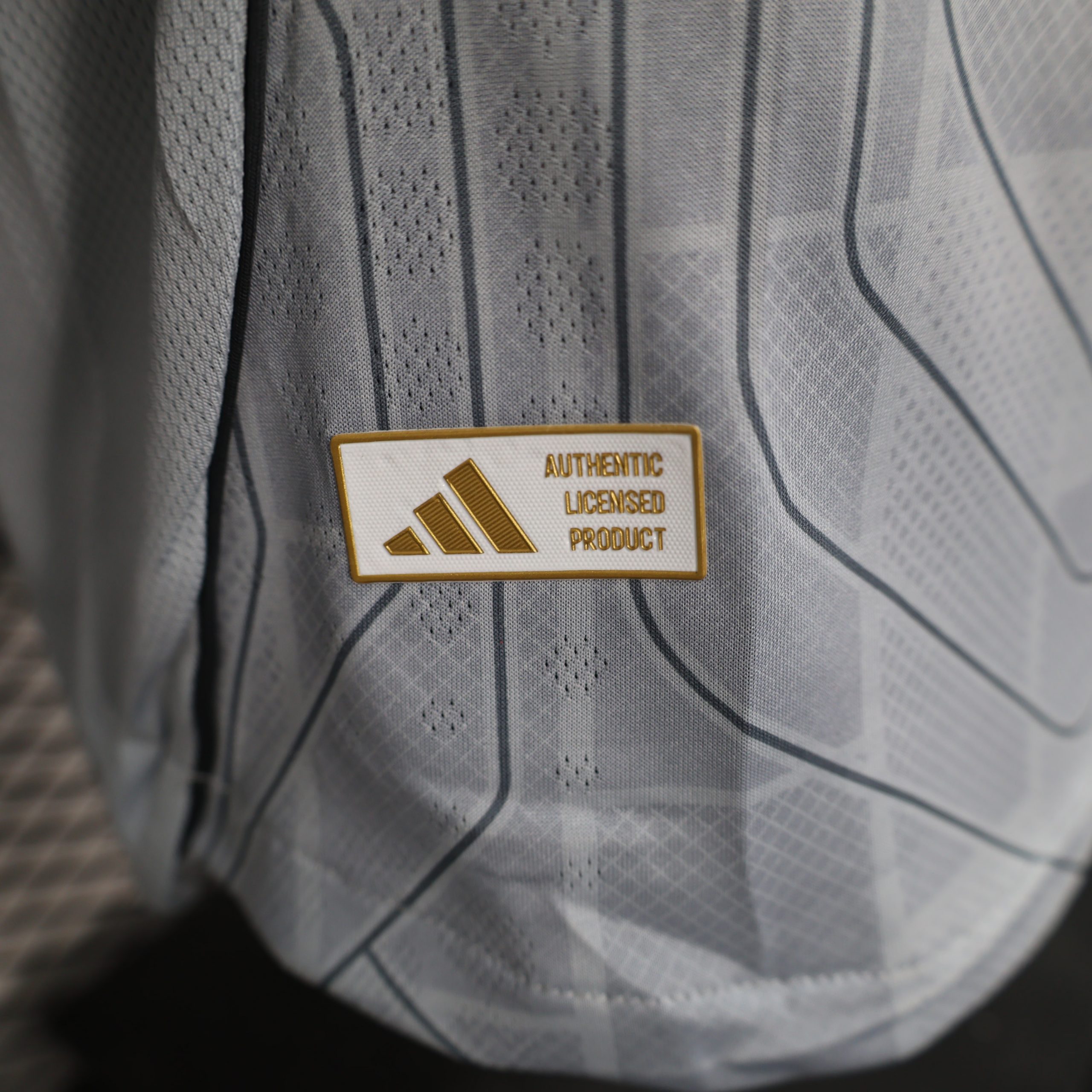 O. Lyon 3ª equipación 25/26 - Imagen 2