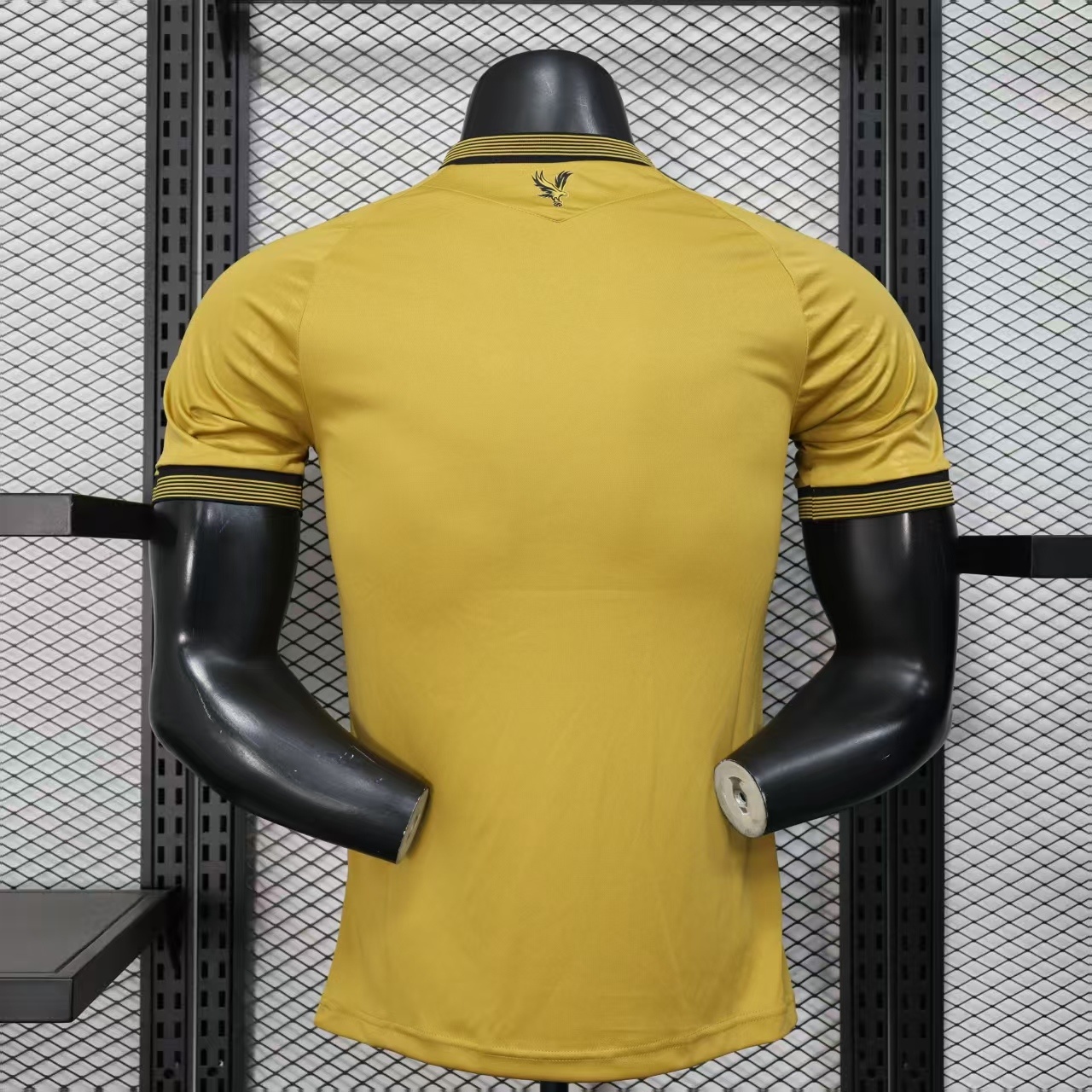 Crystal Palace 3ª equipación 25/26 - Imagen 3