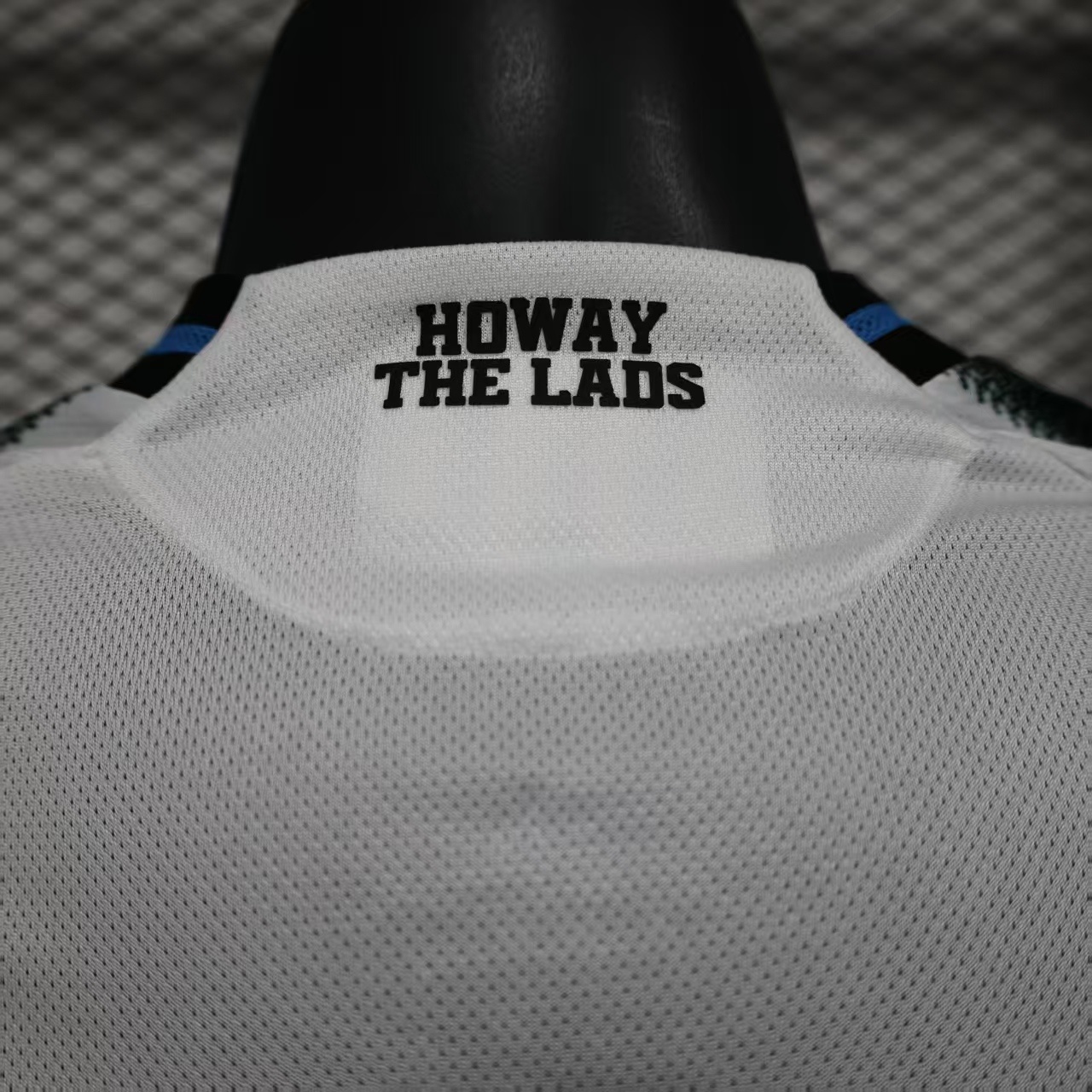 Newcastle United 1ª equipación 25/26 - Imagen 3