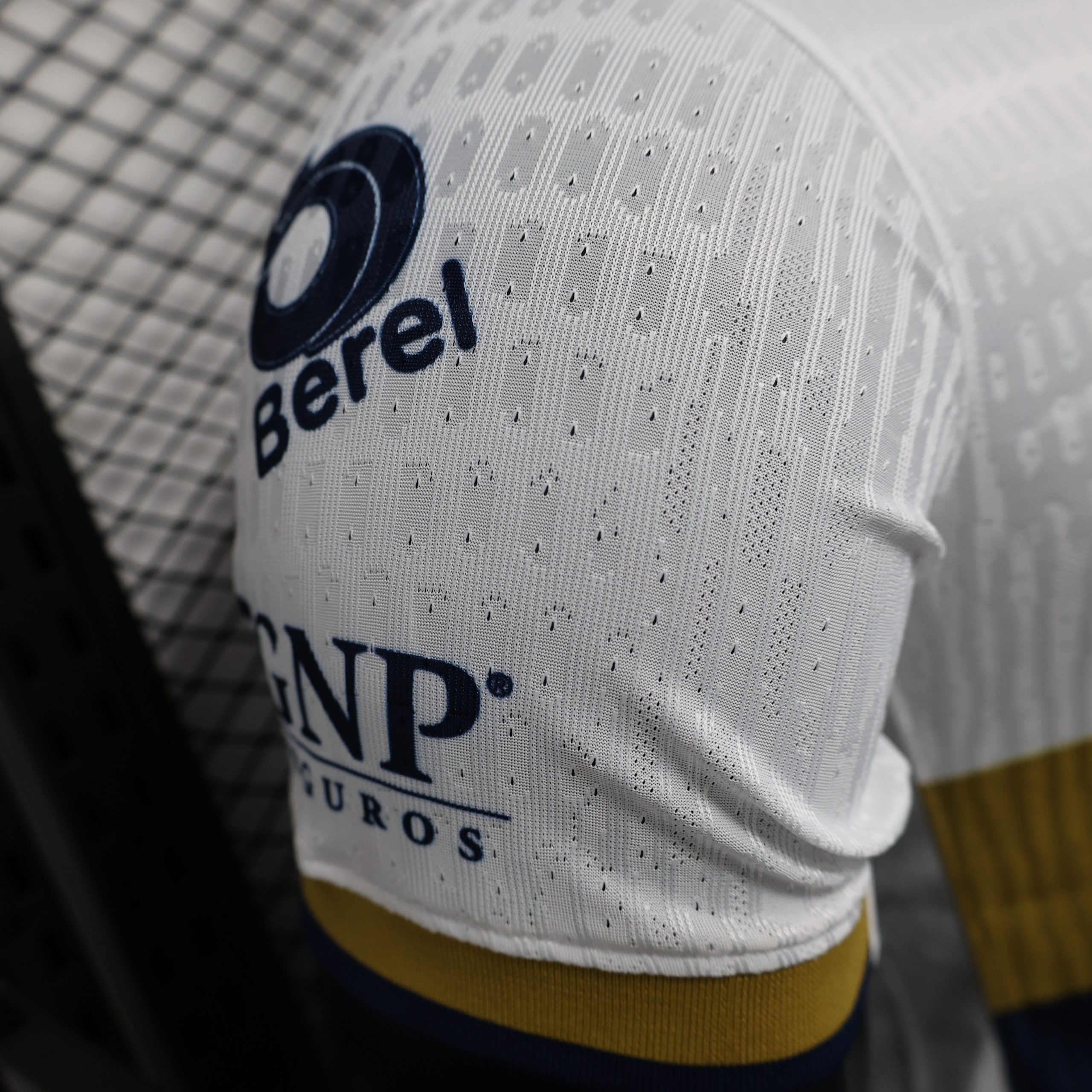 Pumas UNAM 1ª equipación 25/26 - Imagen 3