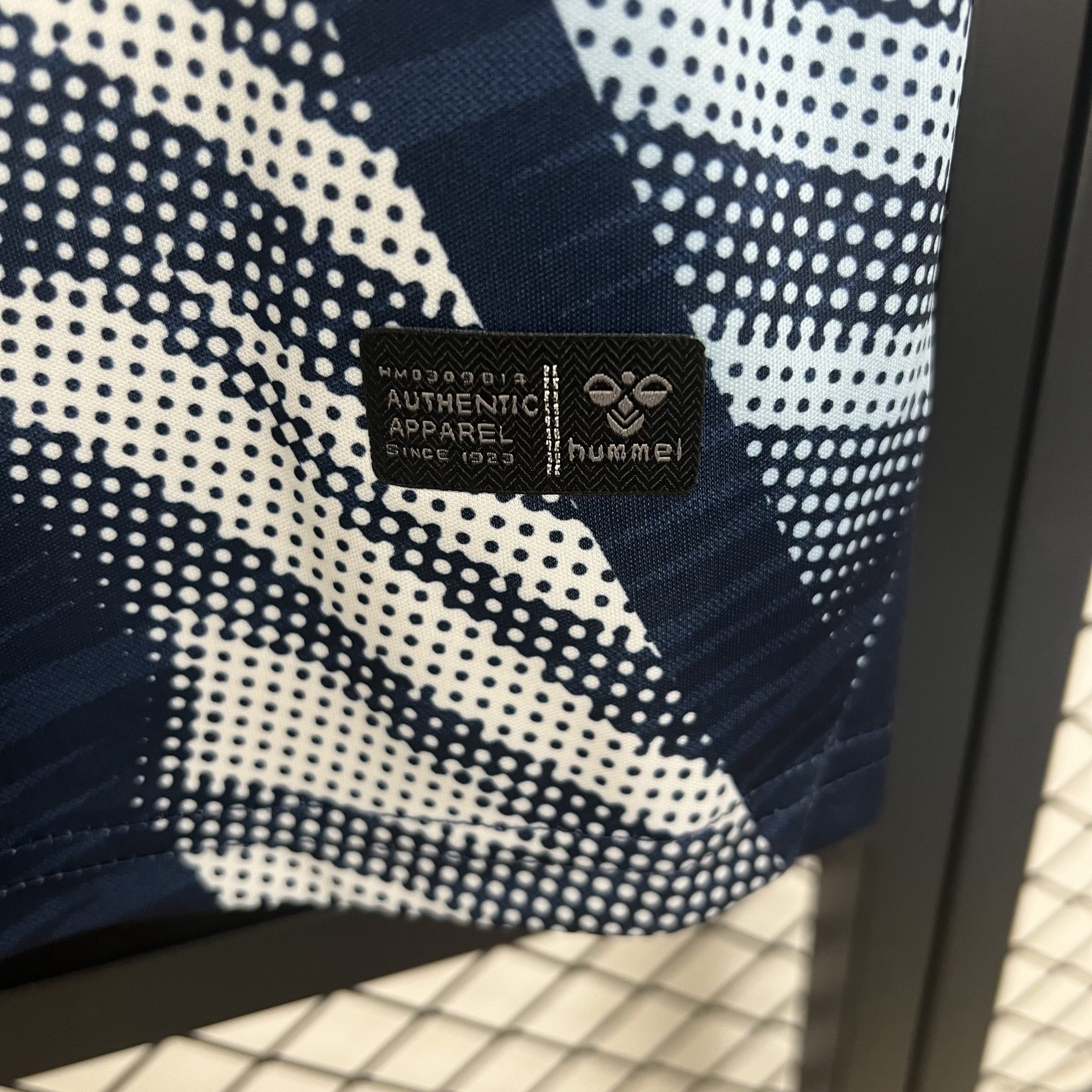 Celta de Vigo 2ª equipación 25/26 - Imagen 5