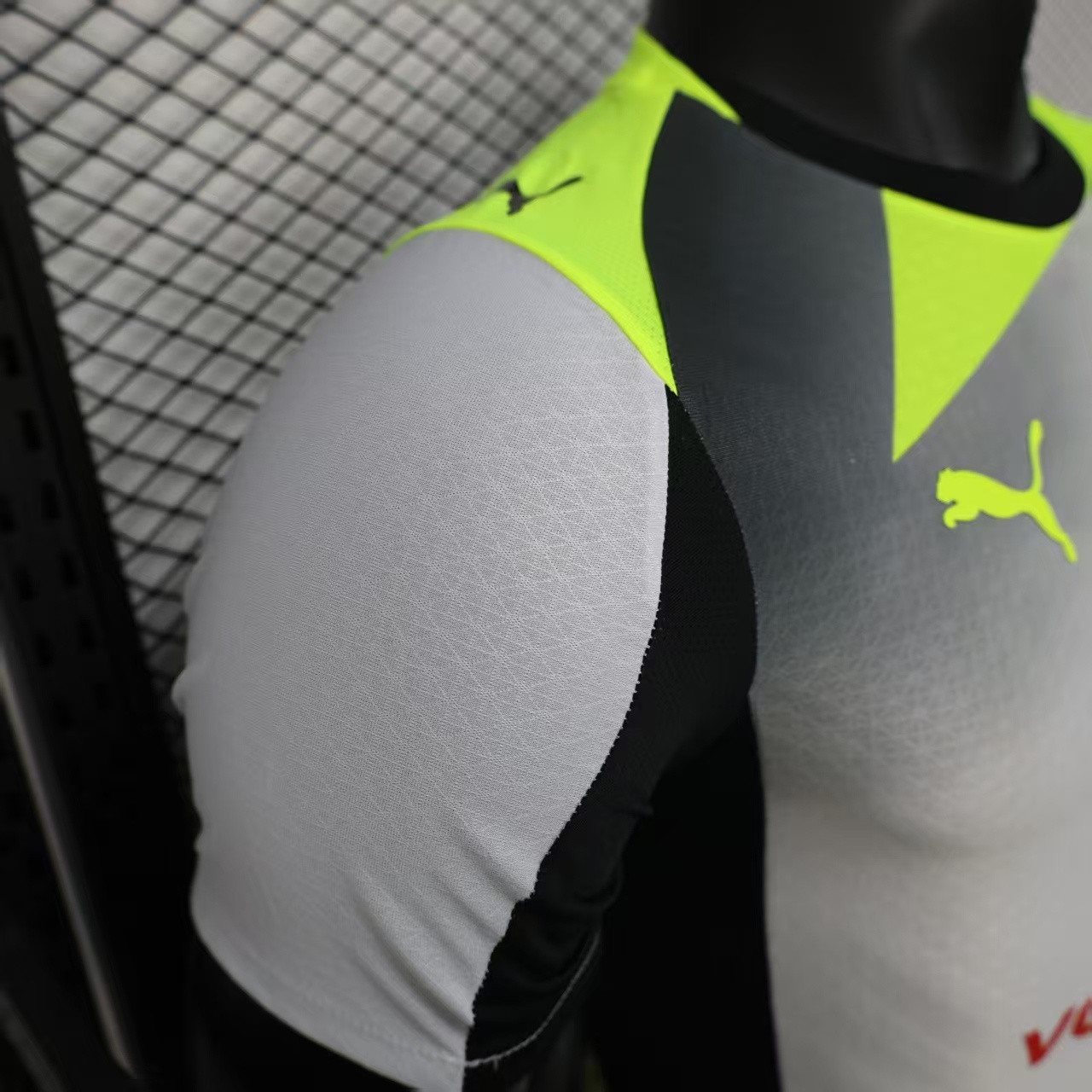 Borussia Dortmund 2ª equipación 25/26 - Imagen 6