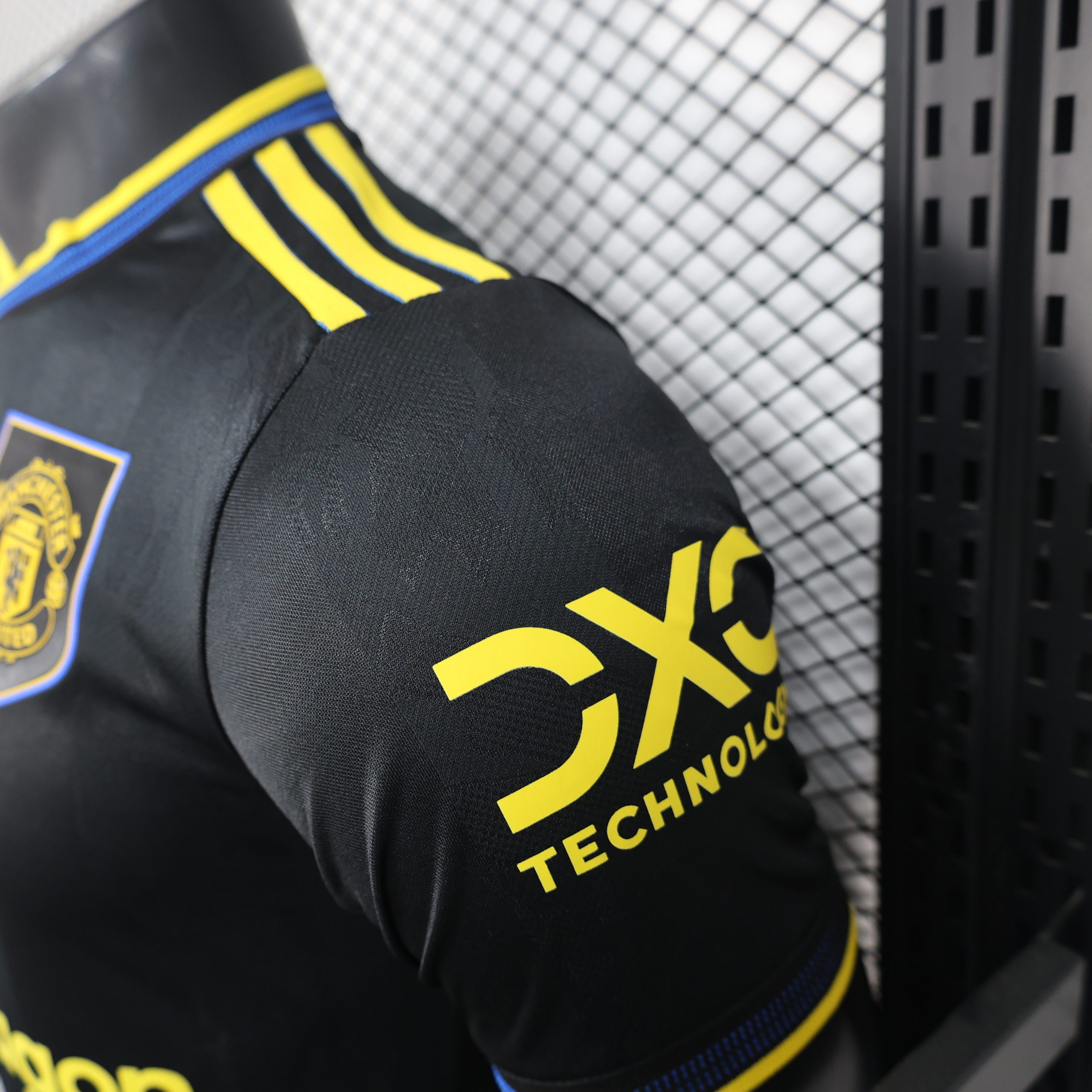 Manchester United 3ª equipación 25/26 - Imagen 7