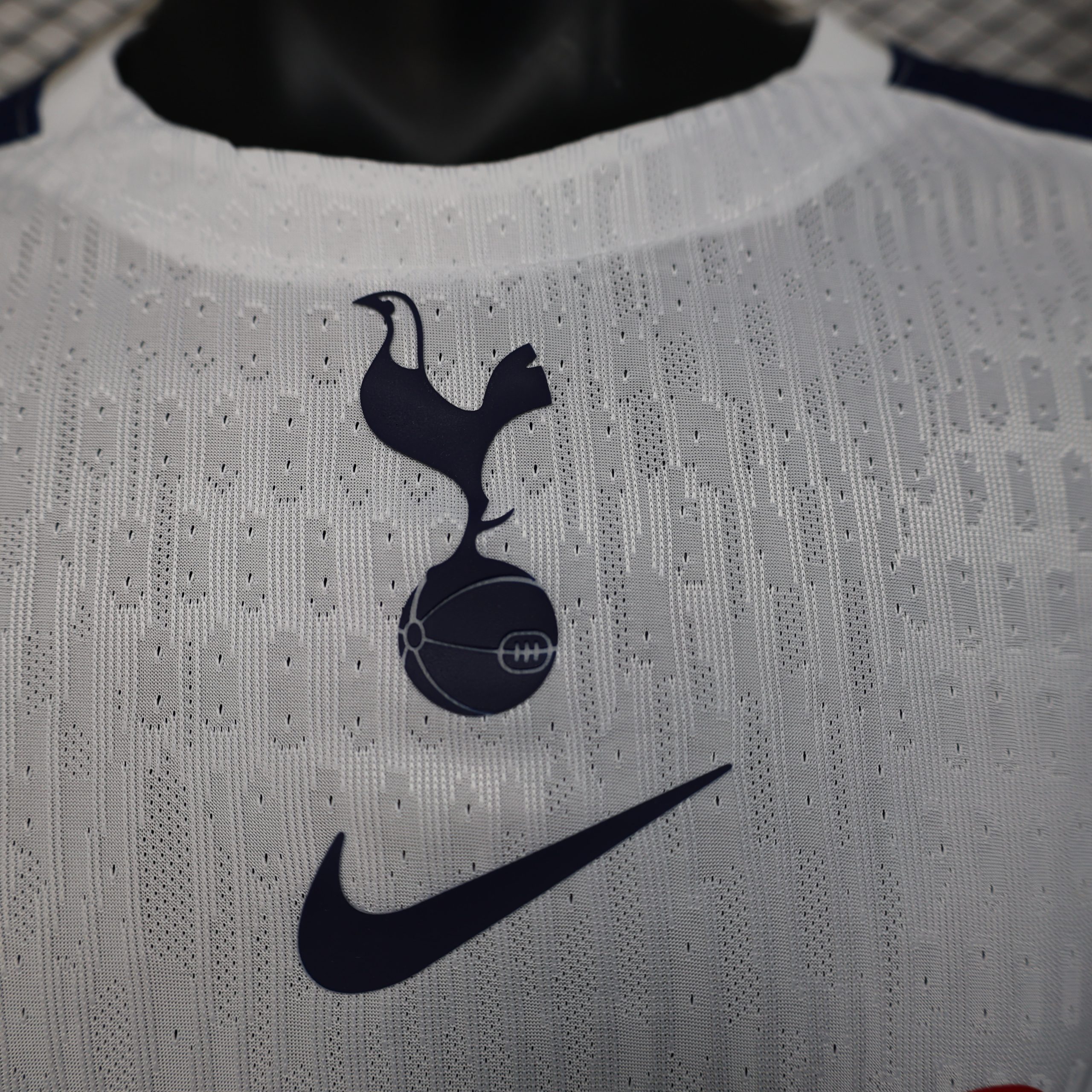 Tottenham Hotspur 1ª equipación 25/26 - Imagen 7