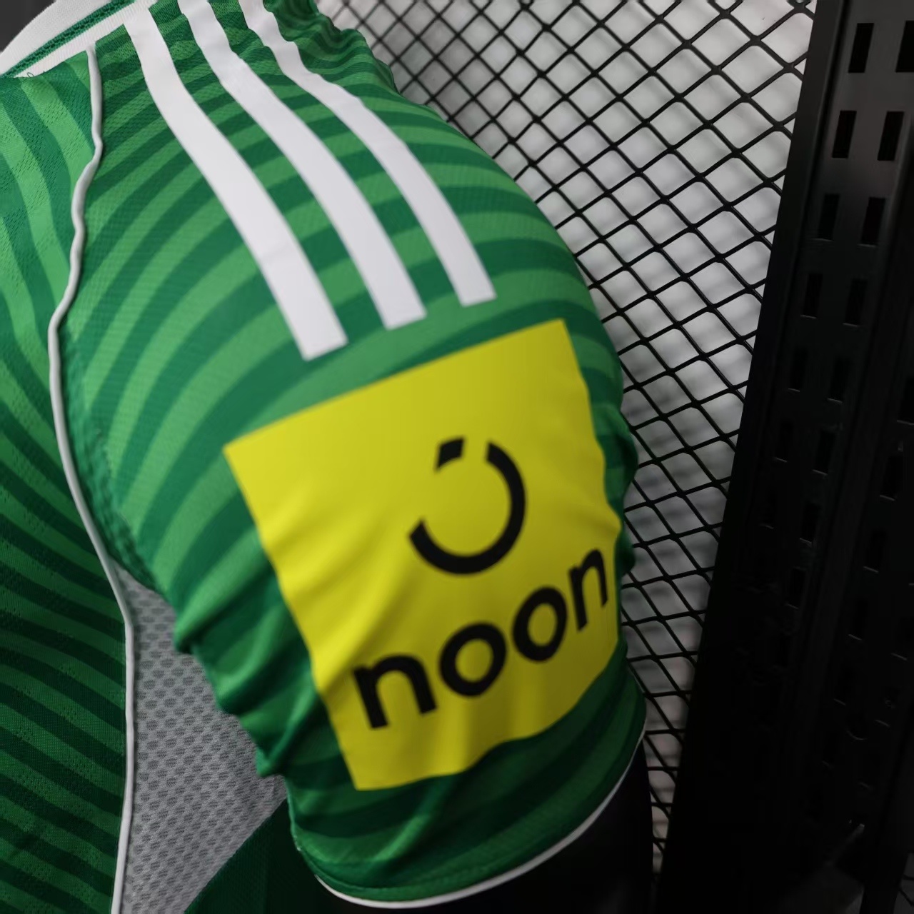 Newcastle United 2ª equipación 25/26 - Imagen 9