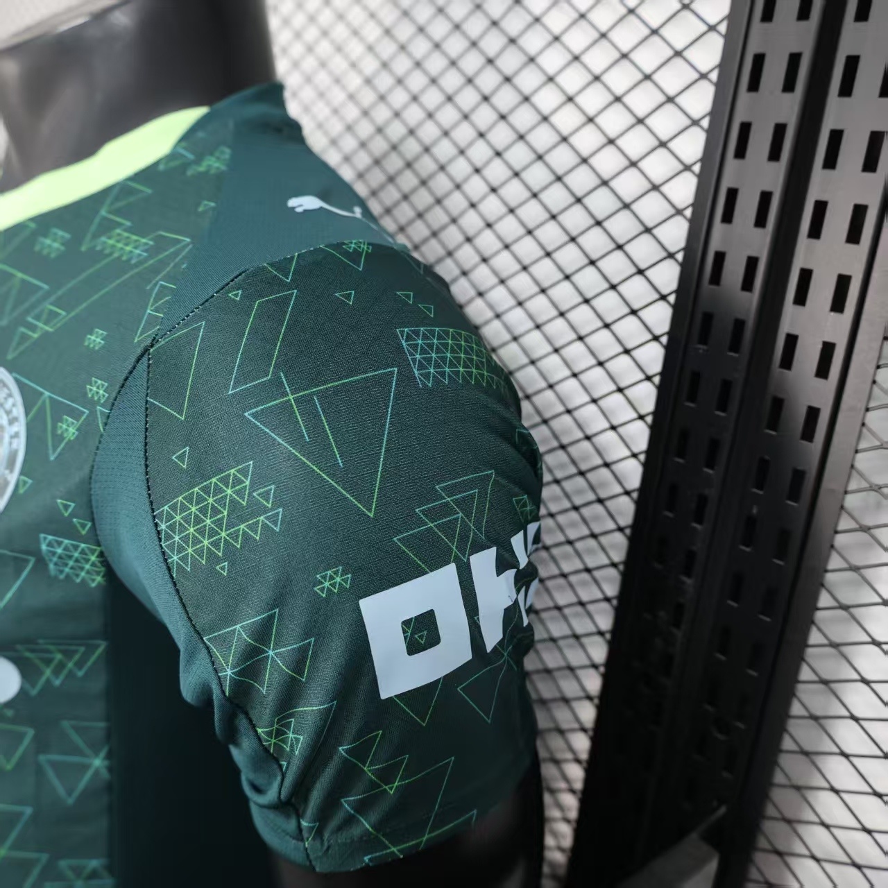 Manchester City 4ª equipación 25/26 - Imagen 8