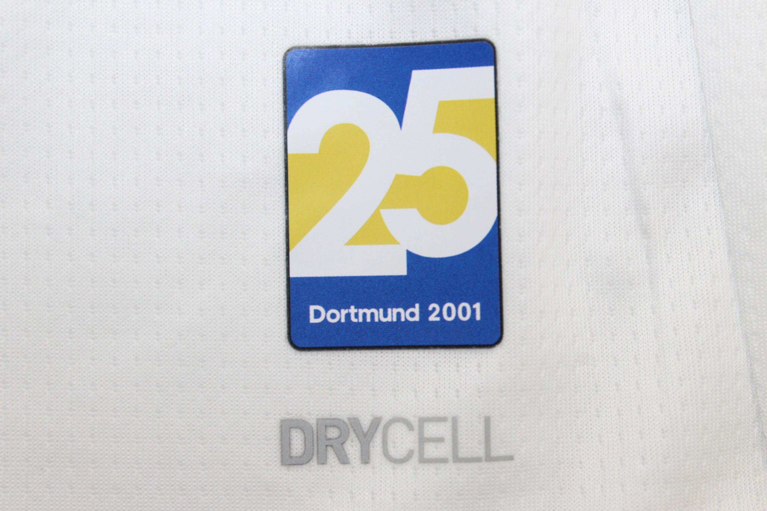 Alavés 2ª equipación 25/26 - Imagen 7