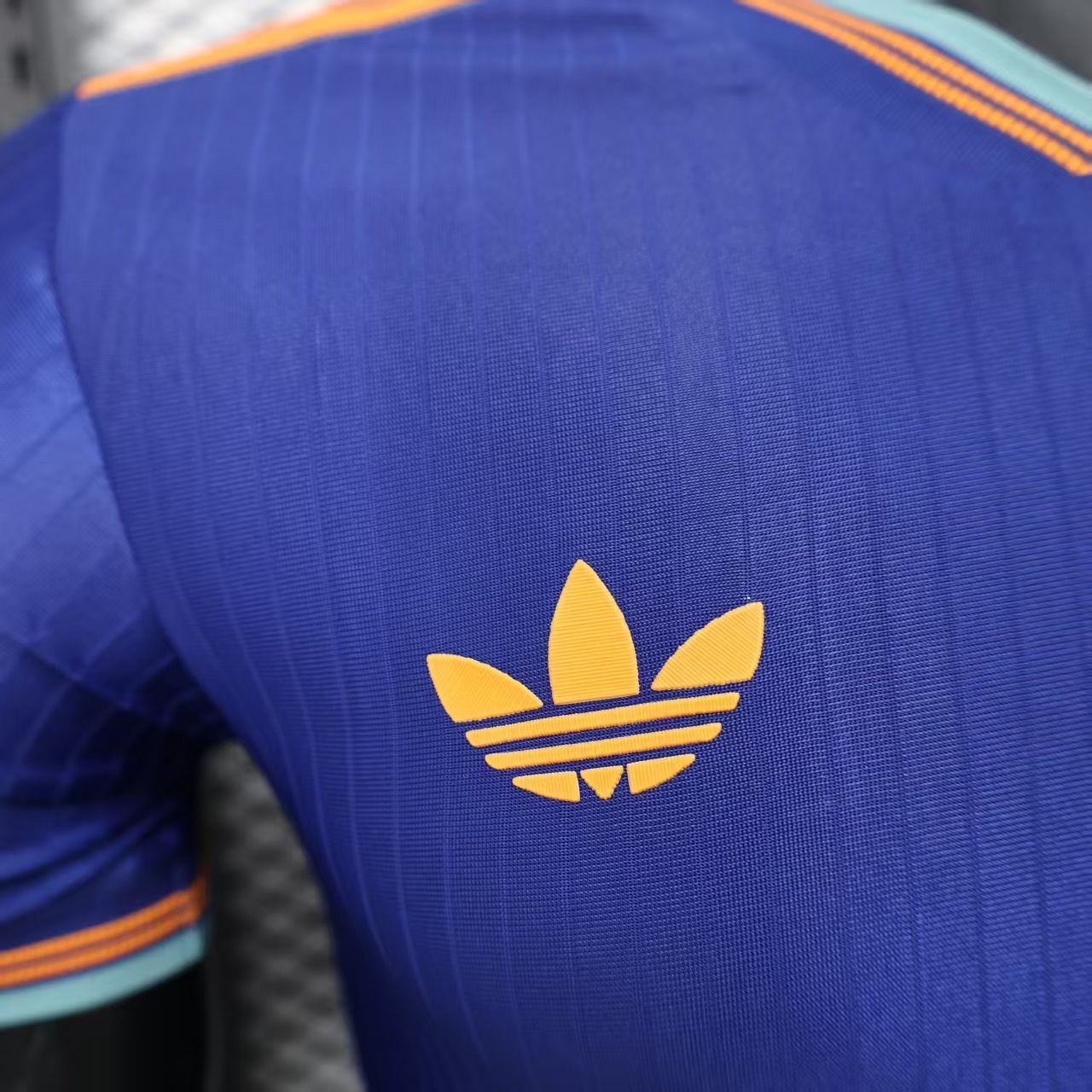 Newcastle United 3ª equipación 25/26 - Imagen 8