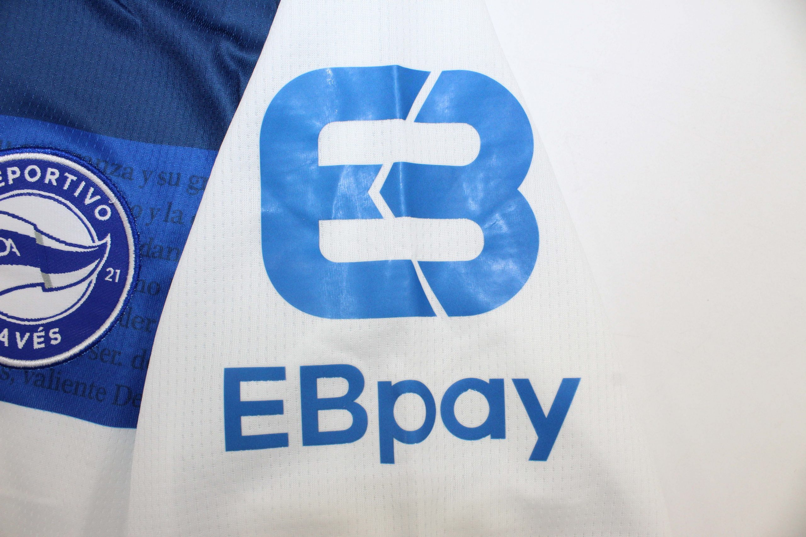 Alavés 2ª equipación 25/26 - Imagen 8