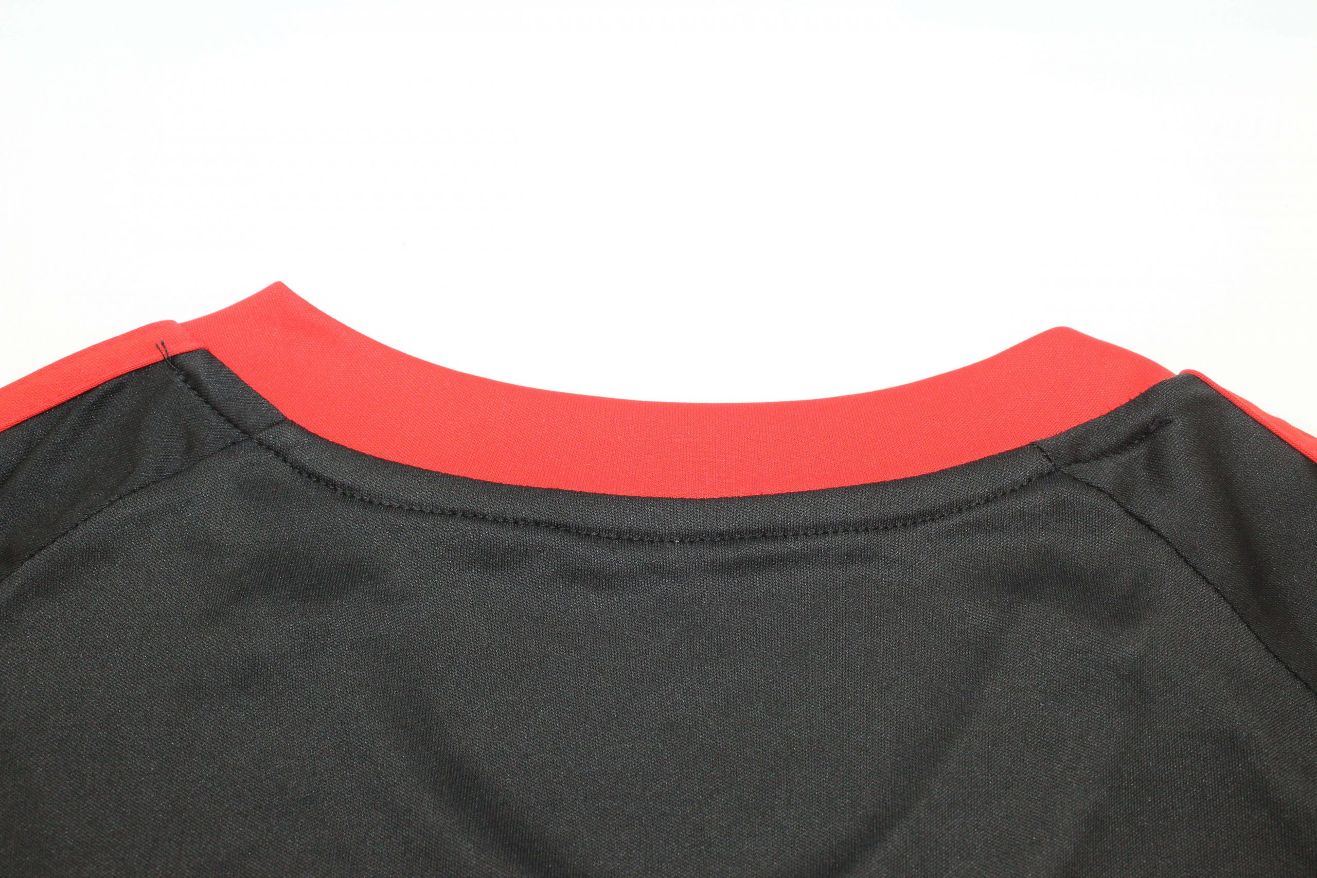 Sevilla FC 3ª equipación 25/26 - Imagen 3