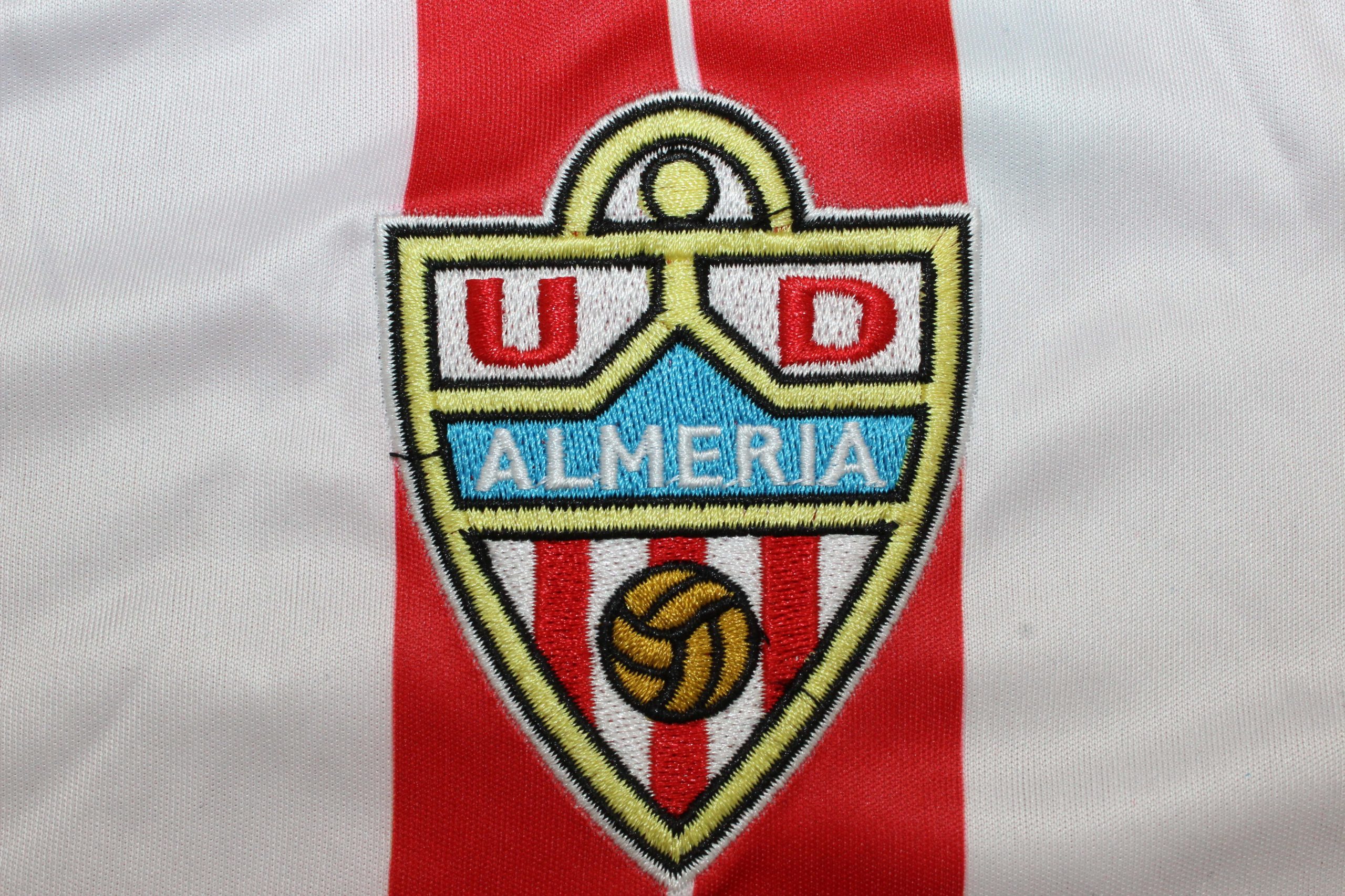 UD Almería 1ª equipación 25/26 - Imagen 5