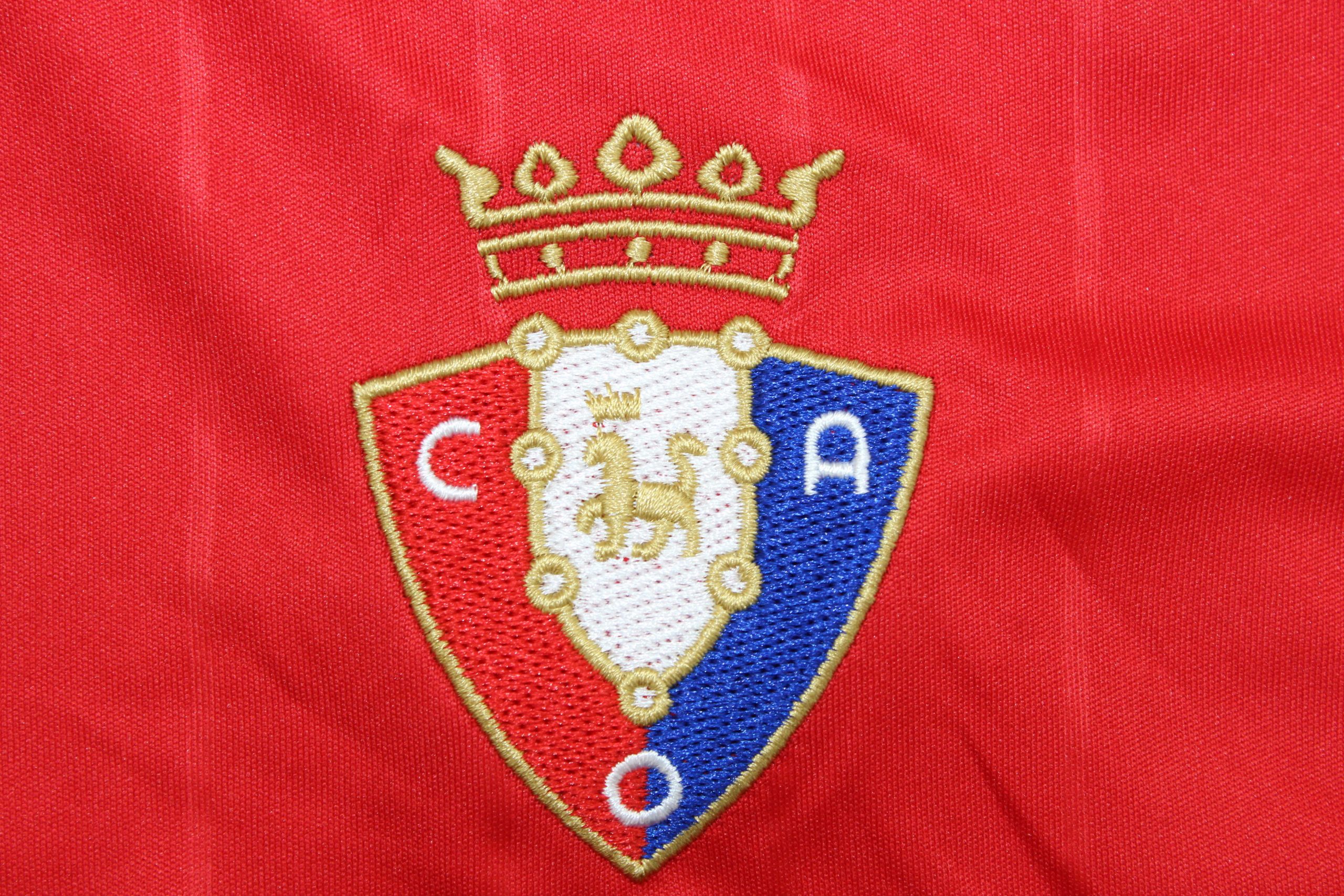 CA Osasuna 1ª equipación 25/26 - Imagen 9